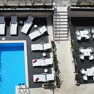 *** Aparthotel M Croatia